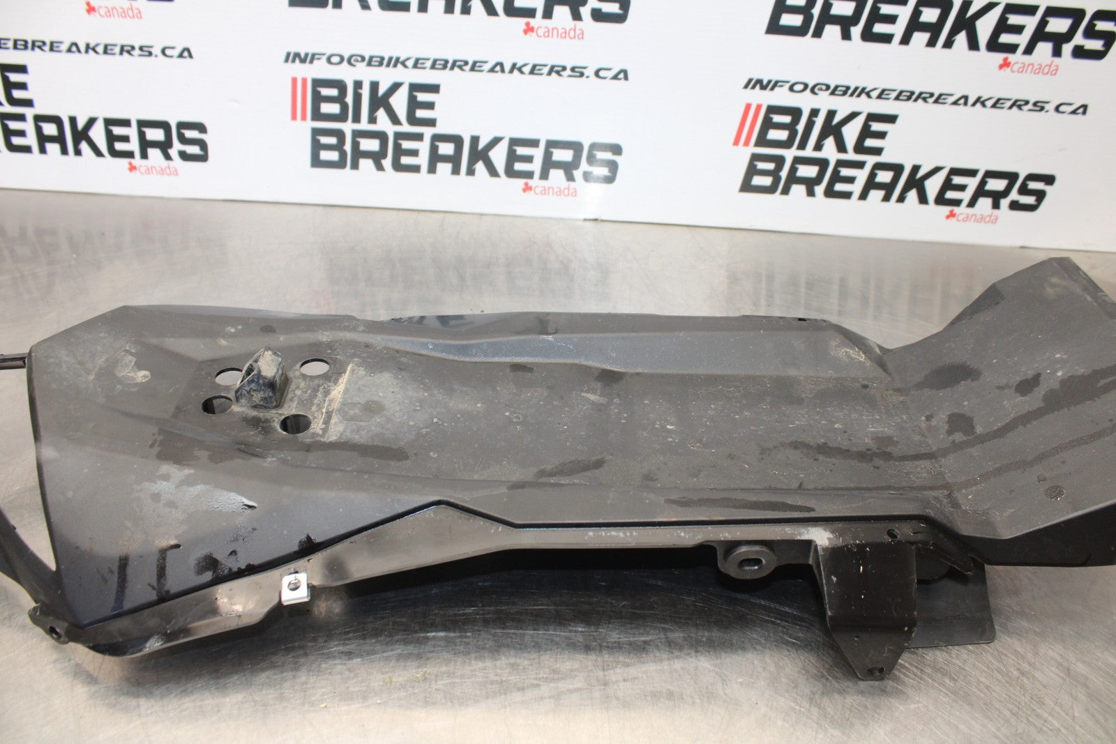 18-23 KAWASAKI NINJA 400 EX400 ABS REAR TAIL UNDERTAIL FAIRING COWL FENDER BB192