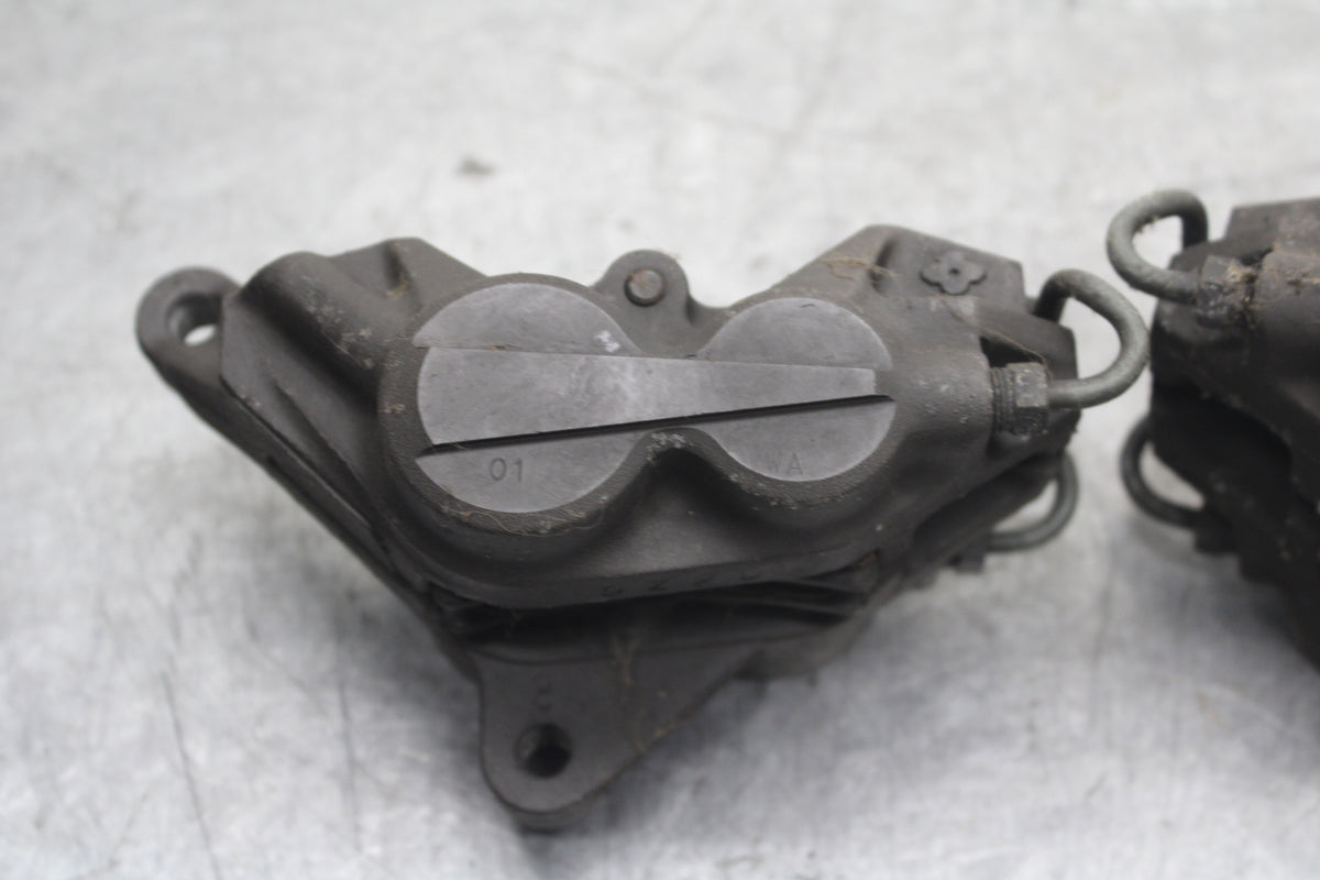 96-07 YAMAHA YZF600R RIGHT LEFT FRONT BRAKE CALIPER SET PAIR CALIPERS  BB746