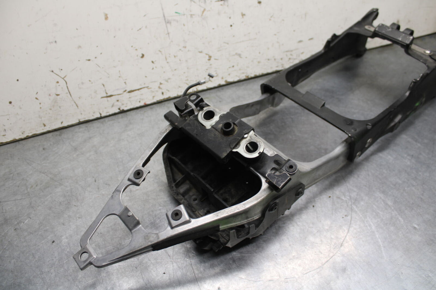13-17 KAWASAKI NINJA ZX6R ZX636E REAR SUBFRAME BACK SUB FRAME BB735