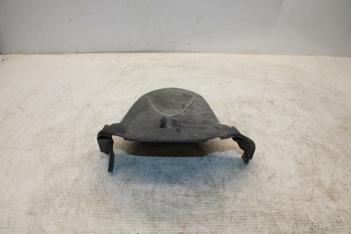 11-19 SUZUKI GSXR600 REAR BACK WHEEL TIRE HUGGER FENDER BB371