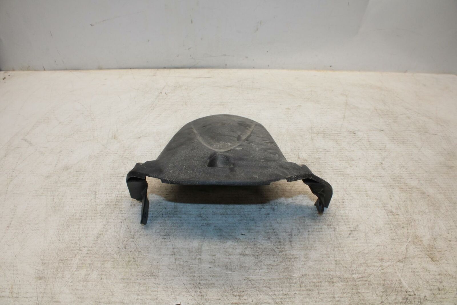 11-19 SUZUKI GSXR600 REAR BACK WHEEL TIRE HUGGER FENDER BB371