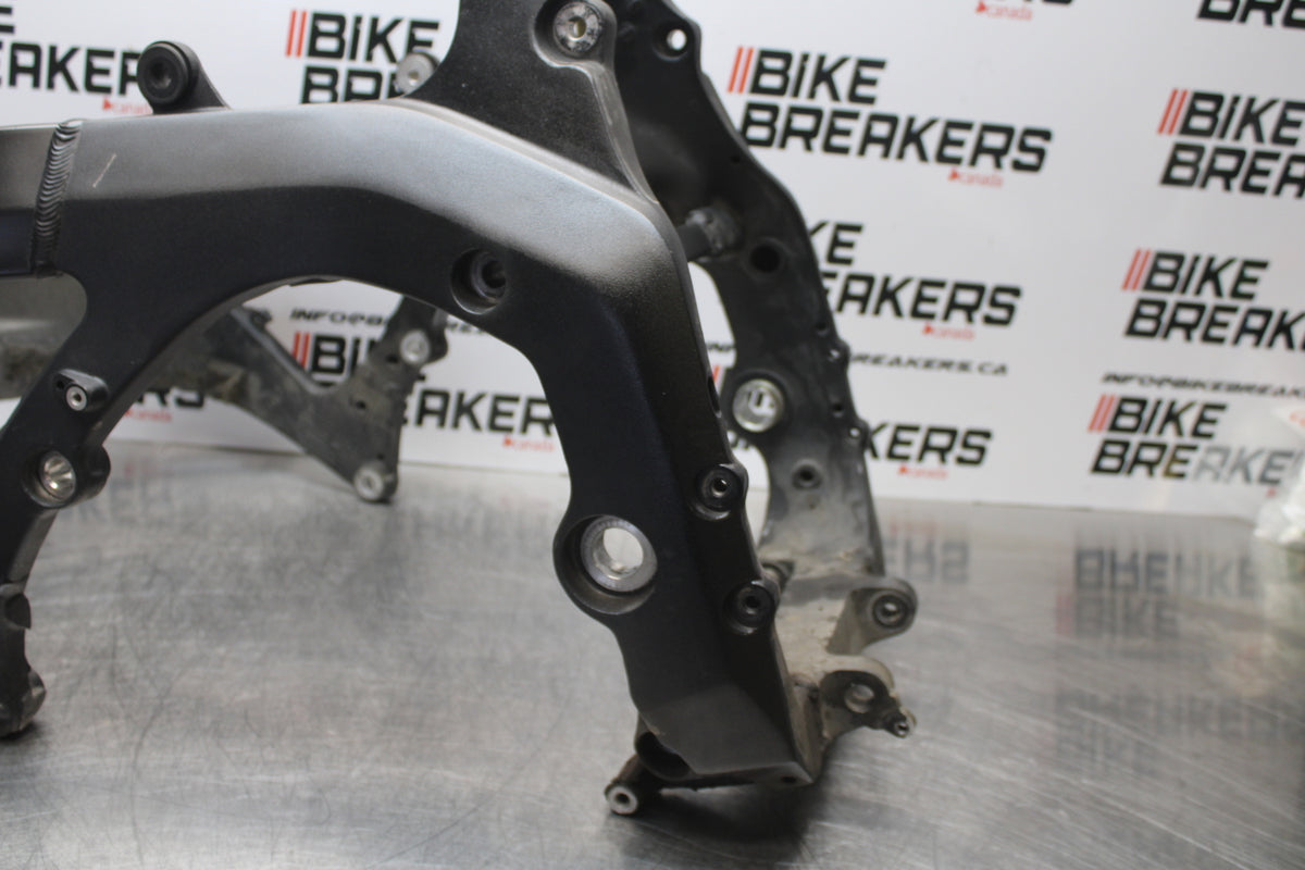 06-07 HONDA CBR1000RR FRAME CHASSIS BB166