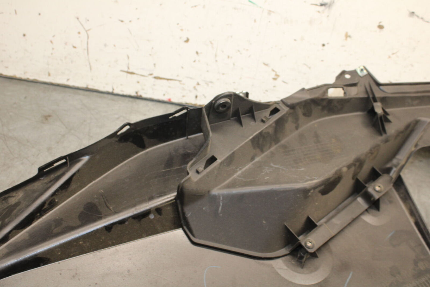 15-17 YAMAHA YZF R3 RIGHT LOWER MID UPPER SIDE FAIRING COWL  BB526