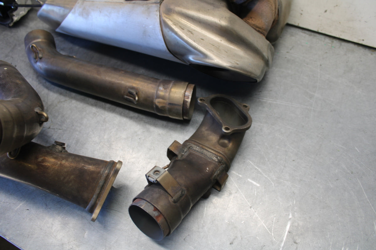 12-15 DUCATI 1199 PANIGALE FULL EXHAUST SYSTEM HEADERS PIPE MUFFLER BB699