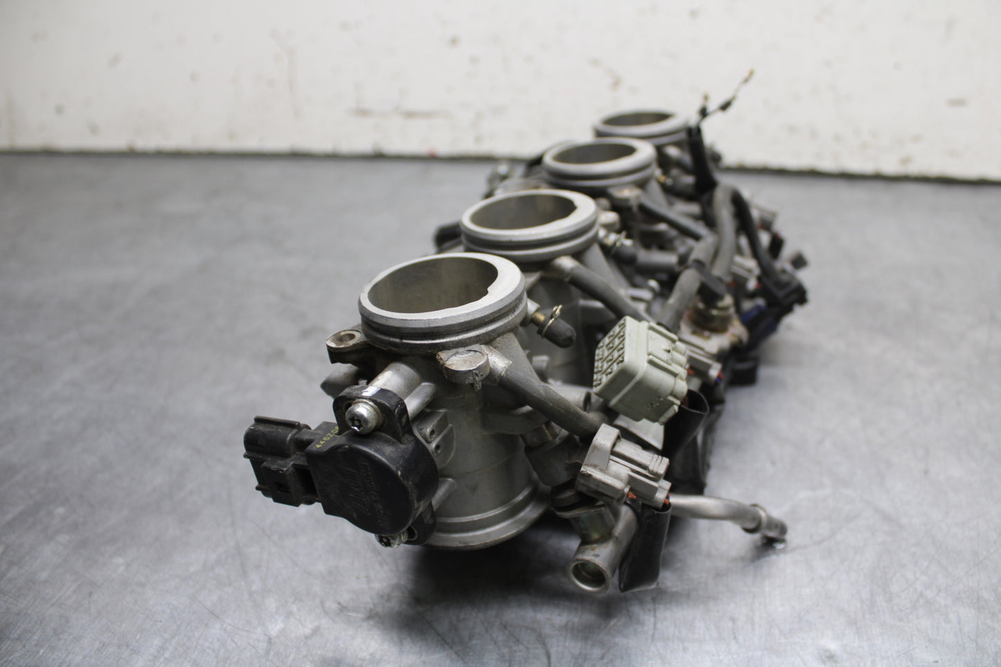 07-08 YAMAHA YZF R1 MAIN FUEL INJECTORS / THROTTLE BODIES BB724