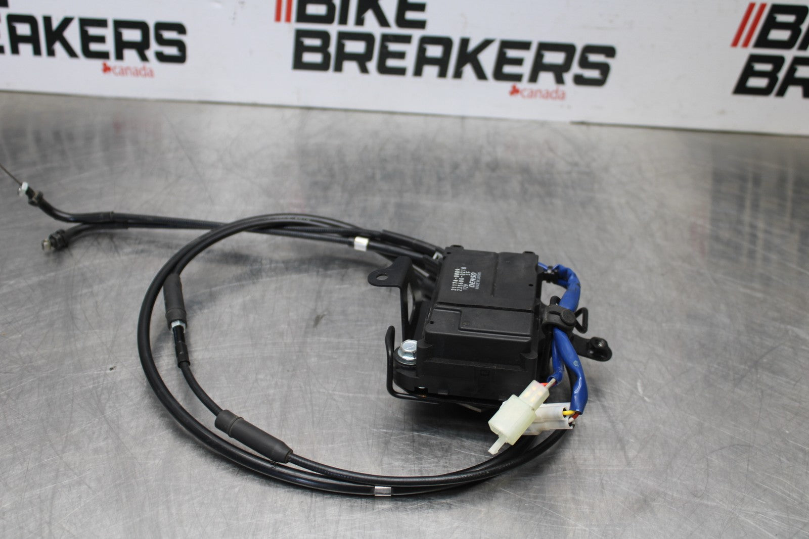 21-23 KAWASAKI NINJA ZX6R EXHAUST VALVE SERVO MOTOR BB179