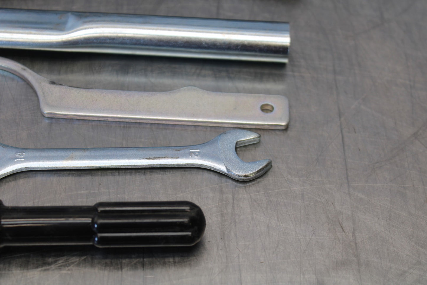 22-25 YAMAHA YZF R7 STOCK TOOLS OEM TOOL BAG KIT SET BB176