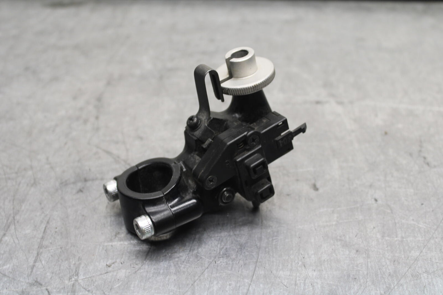 09-12 KAWASAKI NINJA ZX6R CLUTCH LEVER PERCH MOUNT BRACKET BB110