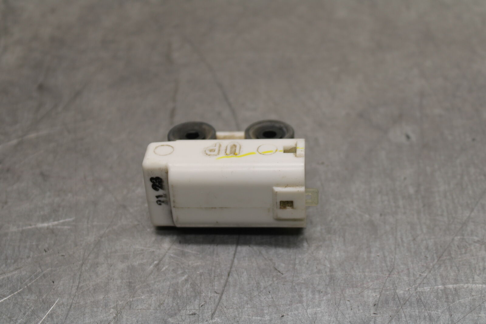 19-24 YAMAHA R3 TIP OVER BANK ANGLE CRASH SENSOR SWITCH  BB736