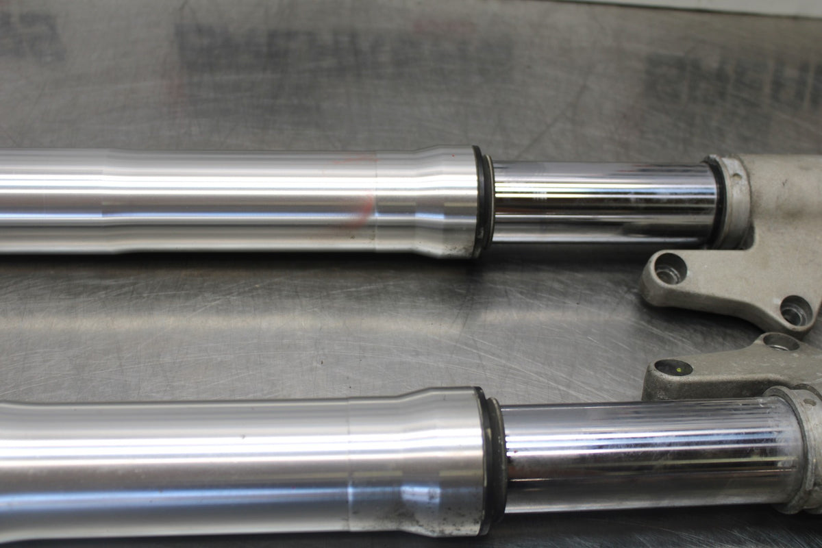 05 DUCATI SUPERSPORT 800 FRONT FORKS SHOCK SUSPENSION SET PAIR BB913