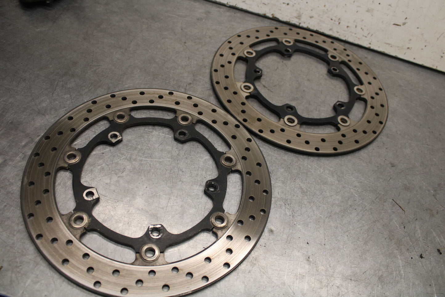 08-09 YAMAHA YZF R6S FRONT LEFT RIGHT BRAKE ROTORS DISCS 5SL-2581T-00-00  BB690