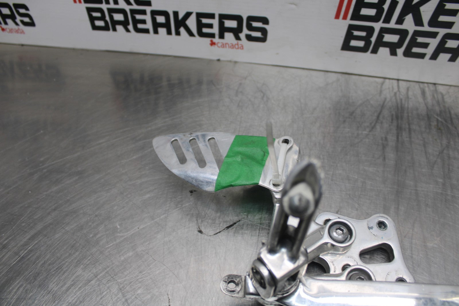 07 SUZUKI GSXR1000 POLISHED  REARSET REAR SET DRIVER PEG BRACKETS BB770
