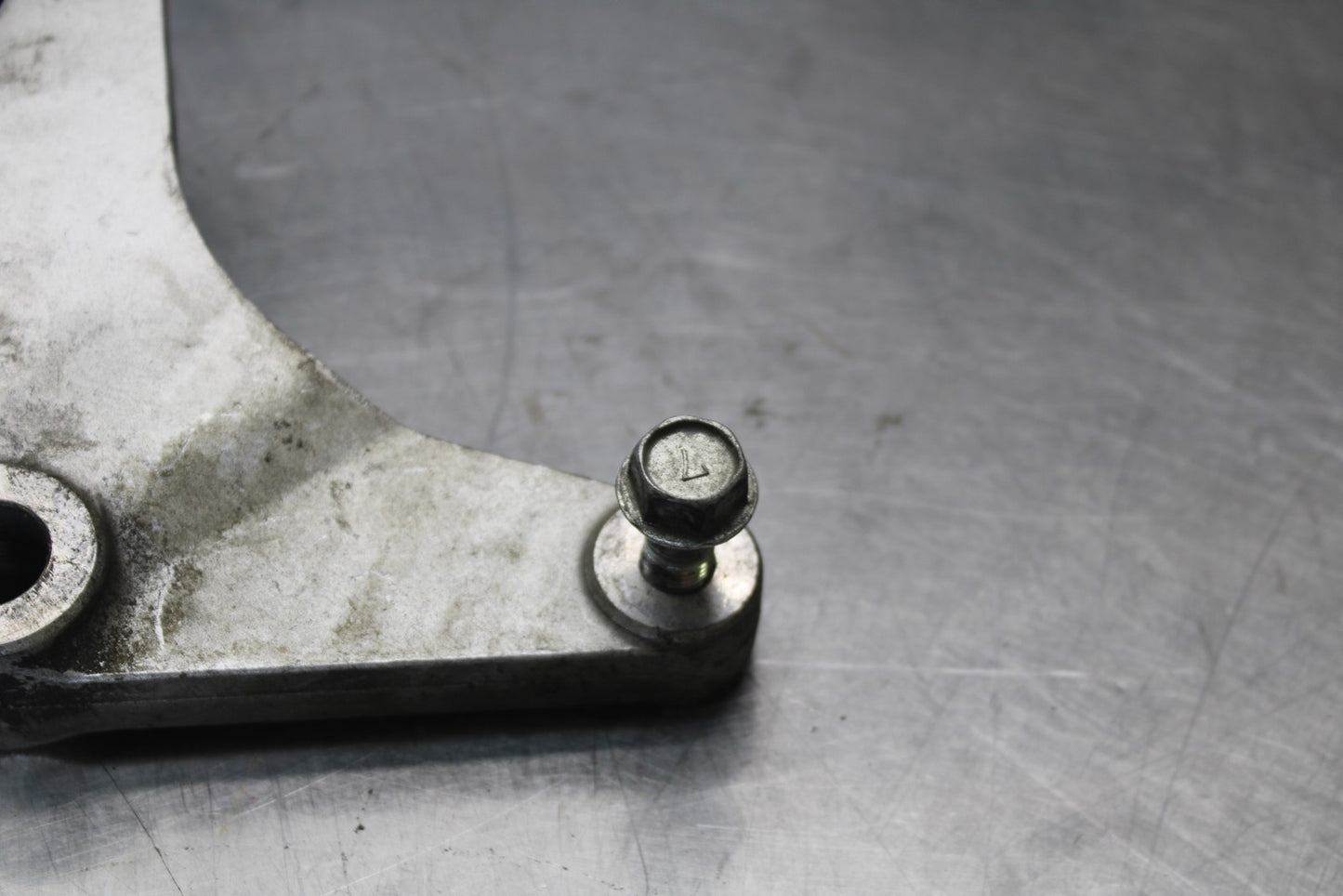 03-08 KAWASAKI VULCAN 1600 REAR BACK BRAKE CALIPER W MOUNT BRACKET BB196