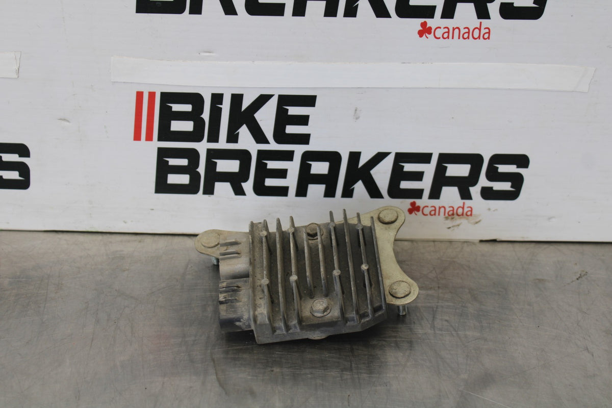 09 KAWASAKI CONCOURS 14 ZG1400B RECTIFIER VOLTAGE REGULATOR BB875