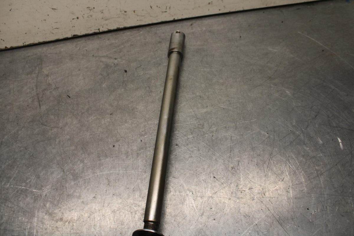 93-07 YAMAHA VMAX 1200 REAR AXLE BACK WHEEL RIM PIVOT BOLT AXEL  BB634