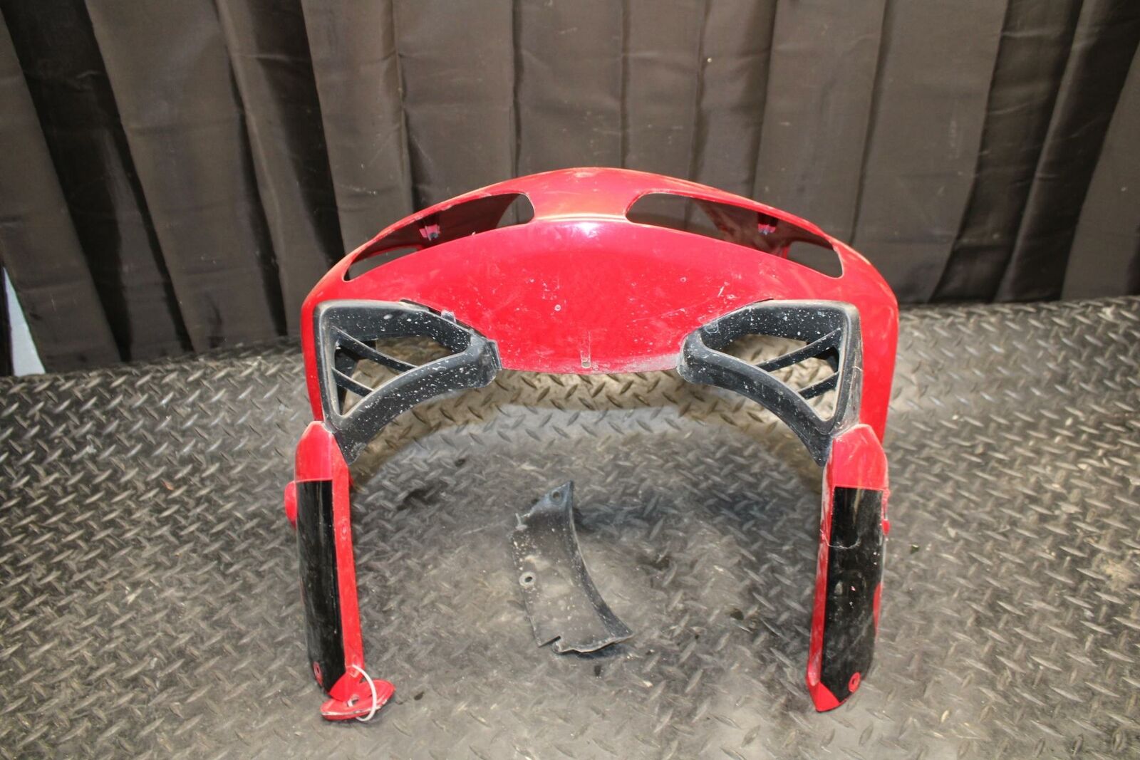03-04 HONDA CBR600RR FRONT UPPER NOSE FAIRING COWL SHROUD BB200