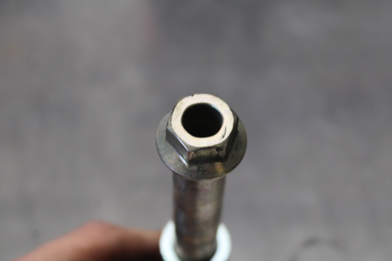 14-17 YAMAHA FZ07 FRONT WHEEL RIM AXLE PIVOT BOLT BB162