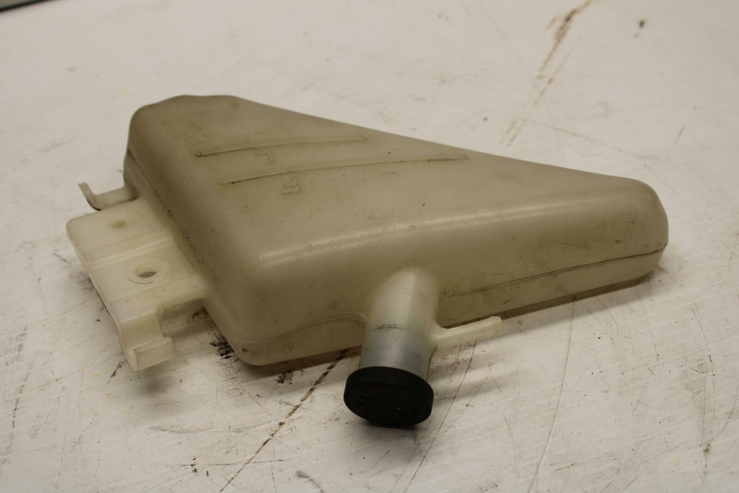 08-09 SUZUKI GSXR600 COOLANT WATER TANK RESERVOIR BOTTLE 17910-37H00 BB250