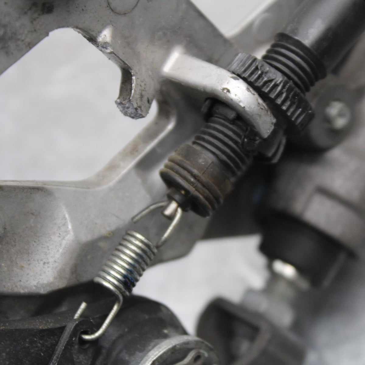 15-18 HONDA CB300FA RIGHT REARSET REAR SET DRIVER FOOT PEG REST STOP BB646
