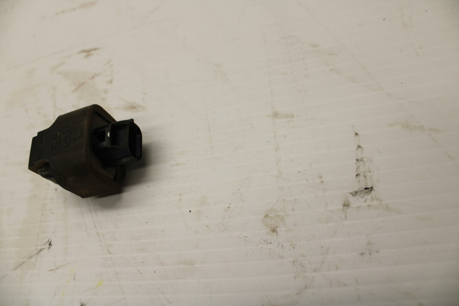 17-20 KAWASAKI NINJA 650 EX650  TIP OVER BANK ANGLE CRASH SENSOR SWITCH  BB277