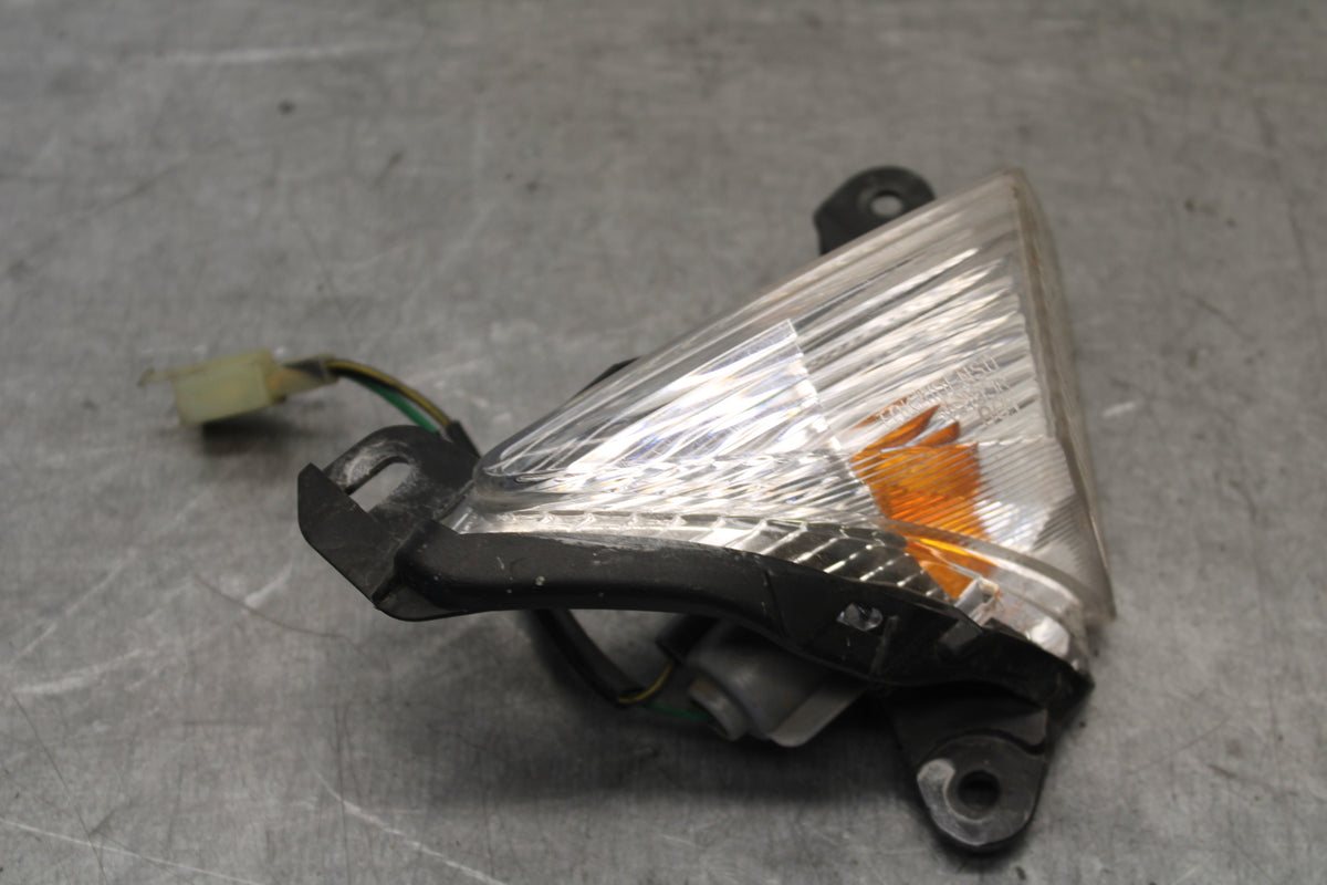 09-12 KAWASAKI NINJA ZX6R ZX600R RIGHT FRONT TURN SIGNAL LIGHT INDICATOR BB656
