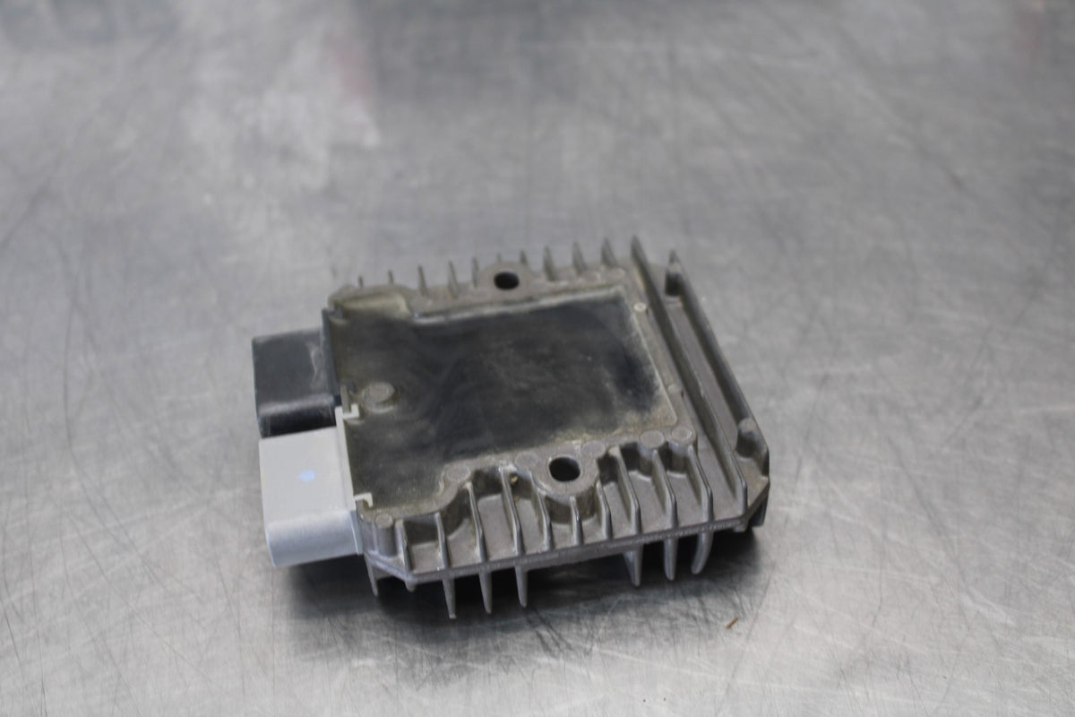 13-18 KAWASAKI NINJA ZX6R RECTIFIER VOLTAGE REGULATOR BB908