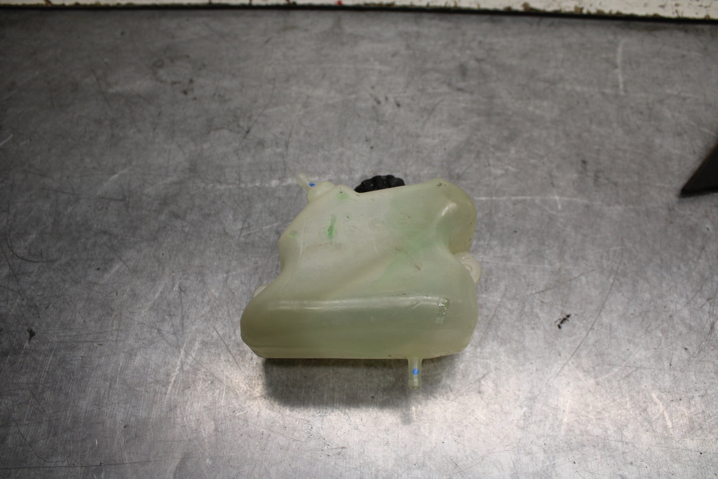 18-24 KAWASAKI NINJA 650 COOLANT WATER TANK RESERVOIR BOTTLE BB725