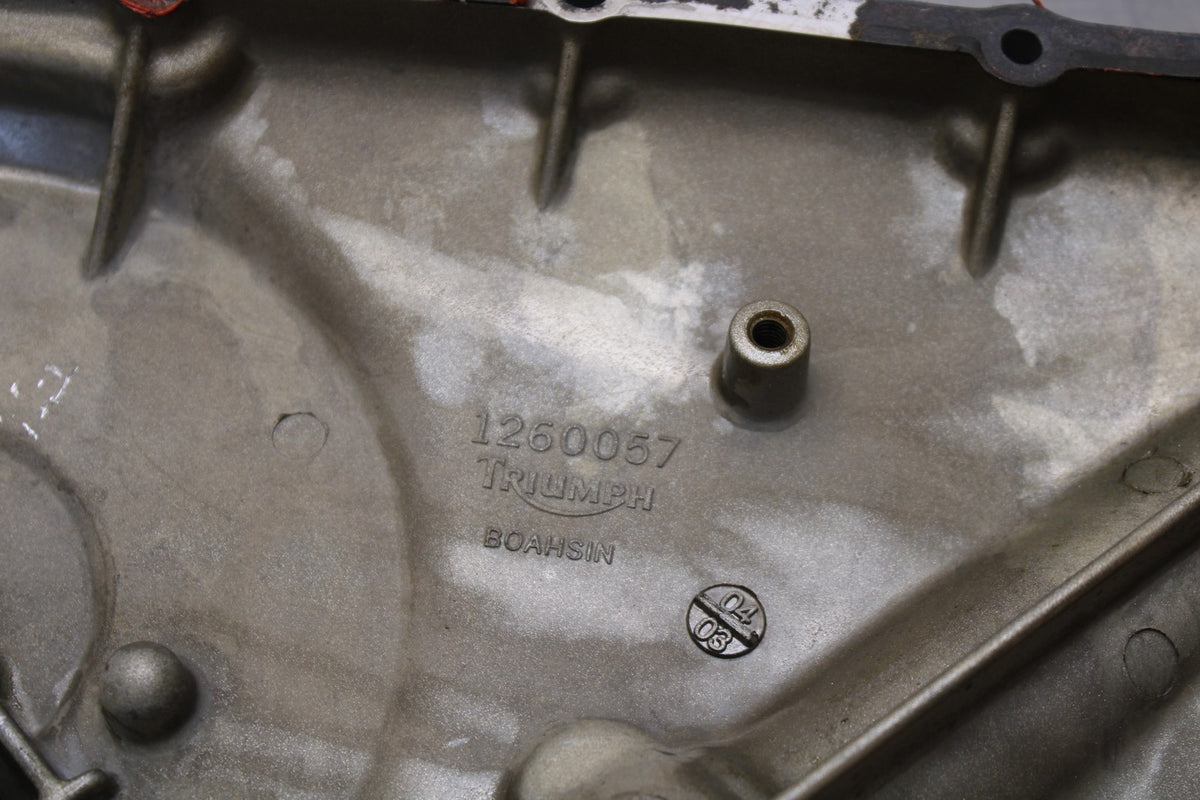 05 TRIUMPH ROCKET III CLUTCH SIDE ENGINE MOTOR COVER BB186