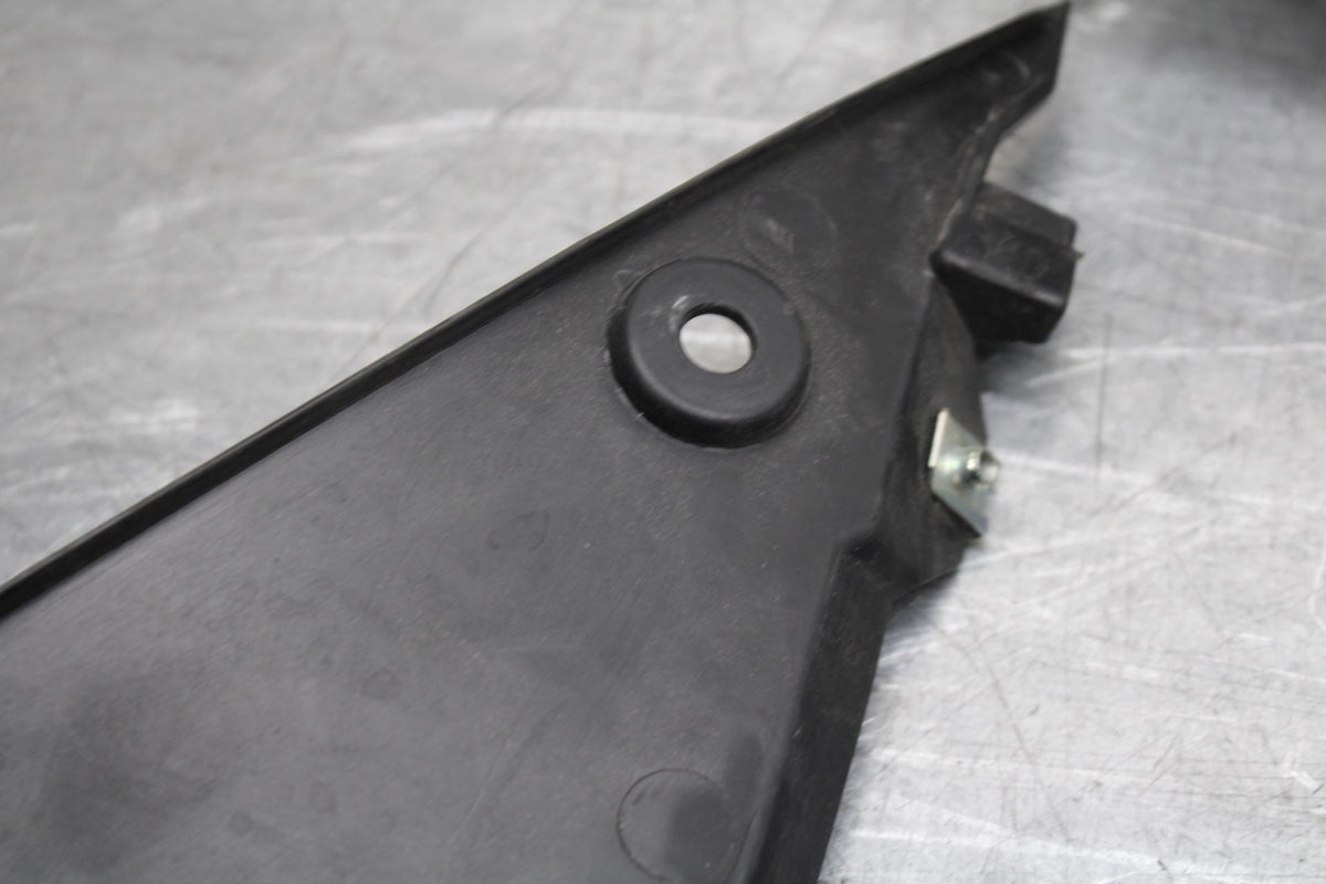 15-19 APRILIA RSV4 RF RIGHT LEFT INNER FAIRINGS COWLS PANELS TRIMS BB611