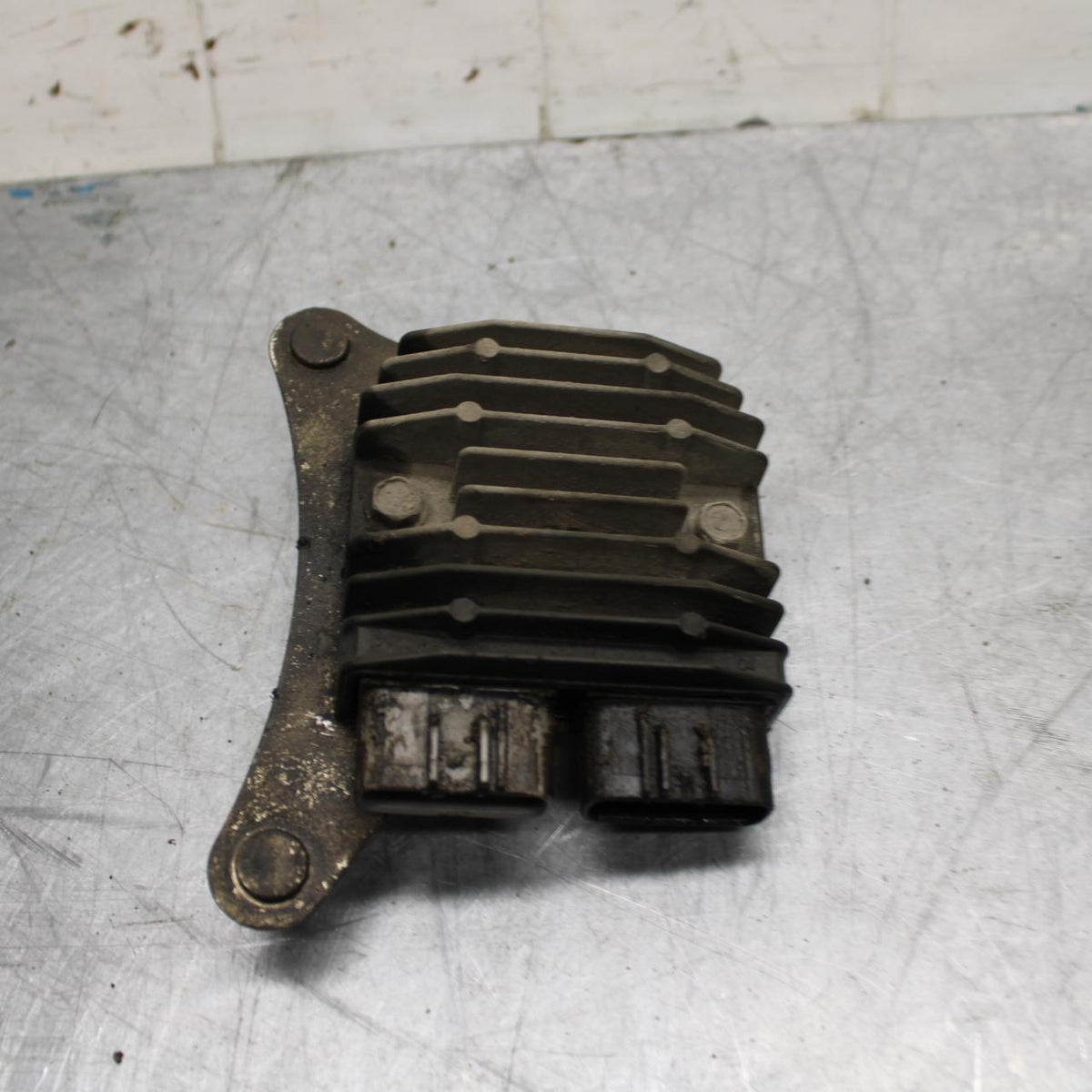 07-08 KAWASAKI CONCOURS 1400 ABS RECTIFIER VOLTAGE REGULATOR BB449