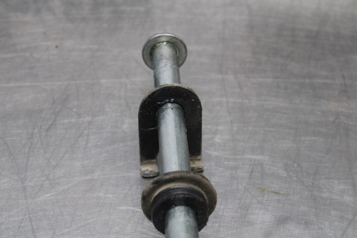 18 HONDA CB500F REAR AXLE BACK WHEEL RIM PIVOT BOLT AXEL BB861