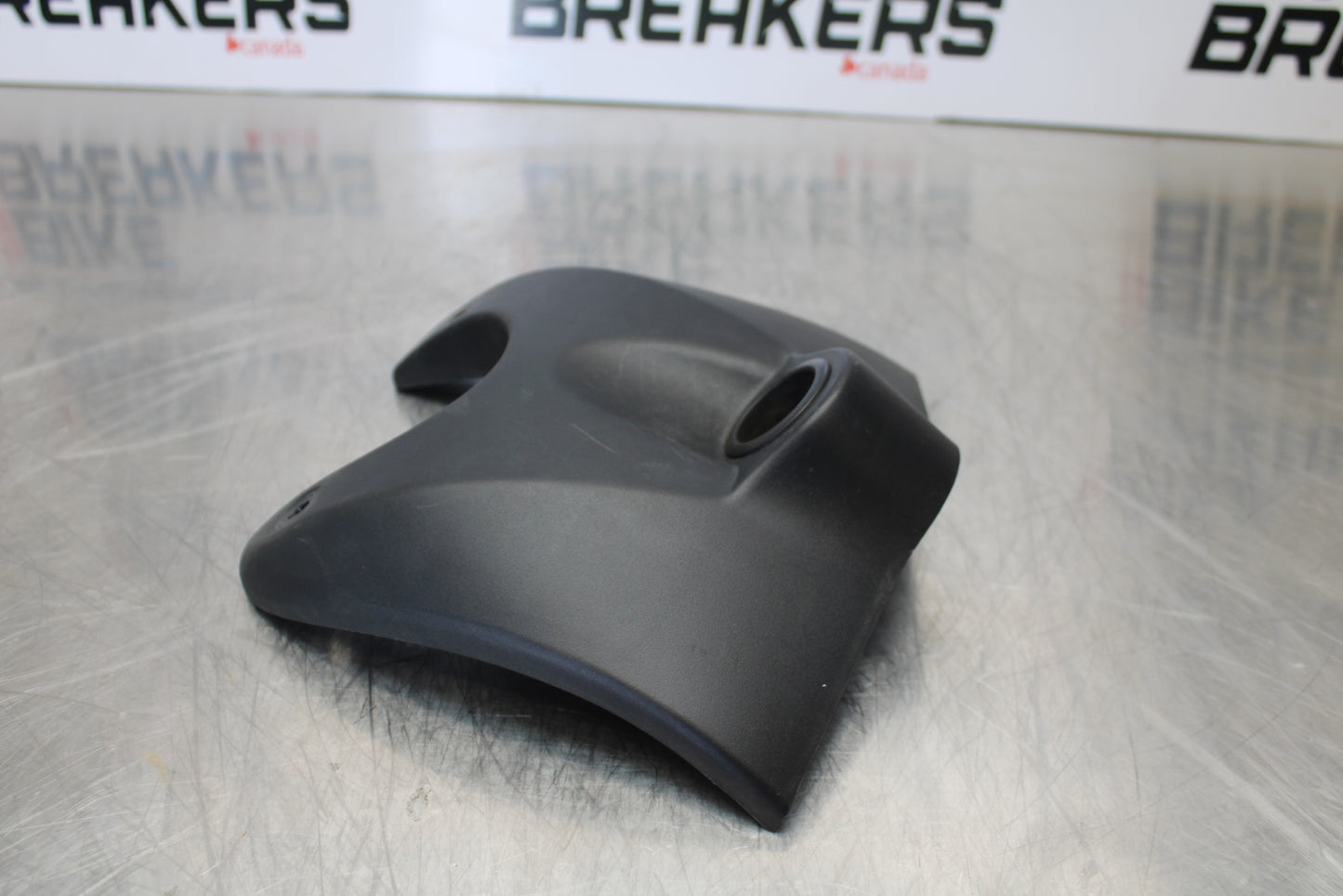 09 YAMAHA ROYAL STAR XVZ1300TF VENTURE IGNITION TRIM PANEL COVER BB151