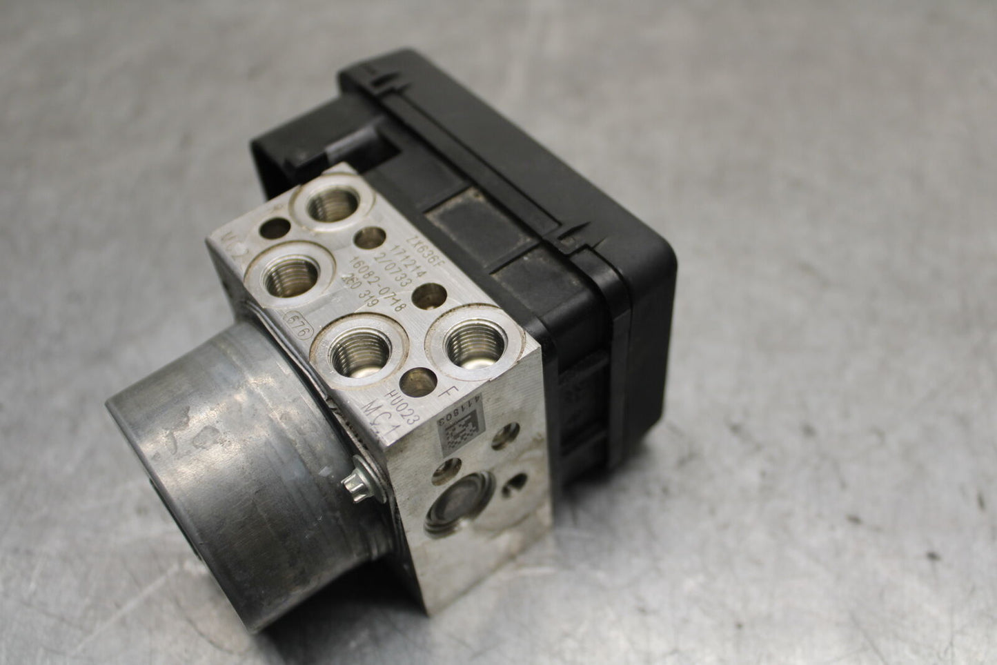 13-18 KAWASAKI NINJA ZX6R ABS PUMP UNIT MODULE BB666