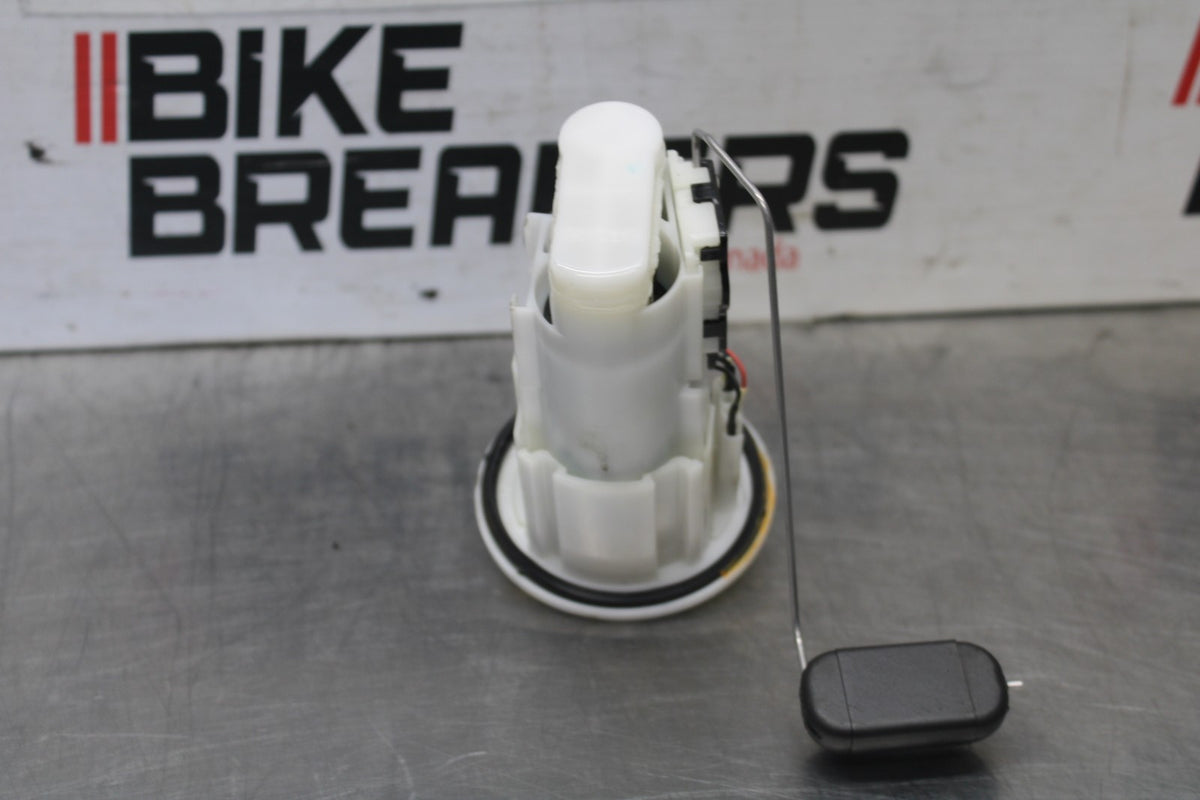 22-25 YAMAHA YZF R7 FUEL PUMP GAS PETROL SENDER UNIT BB940