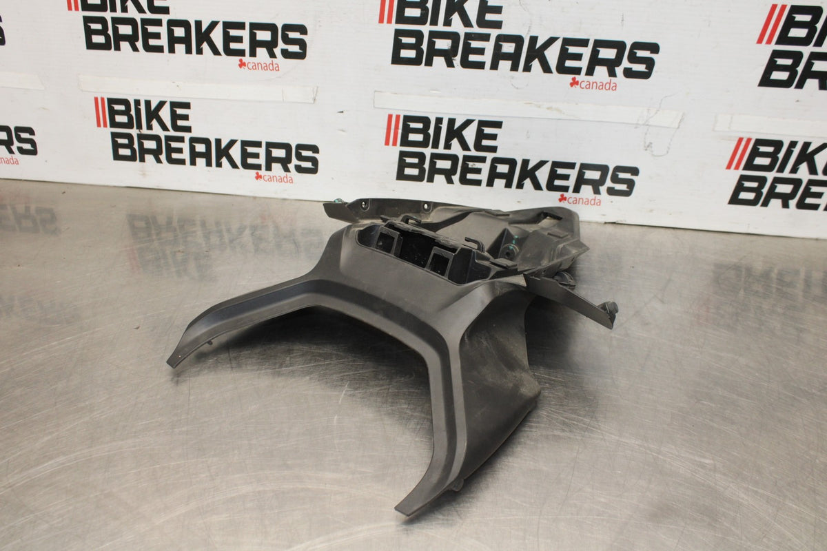 16 DUCATI 959 PANIGALE CENTER REAR BACK TAIL FAIRING COWL BB912