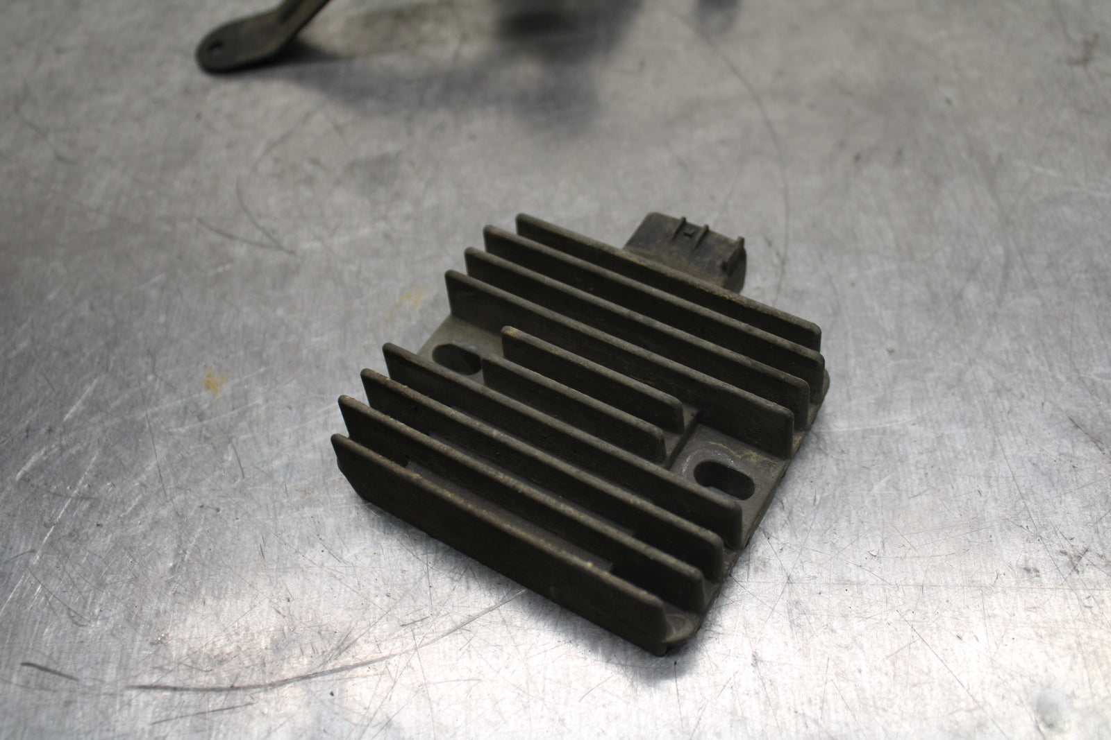 12-13 KAWASAKI Z1000 RECTIFIER VOLTAGE REGULATOR BB743