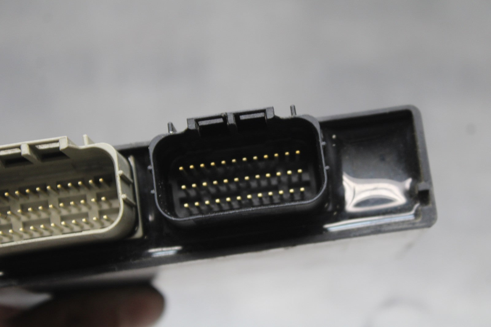 08-10 SUZUKI GSXR 600 ECU COMPUTER CONTROLLER UNIT BLACK BOX ECM CDI  BB202