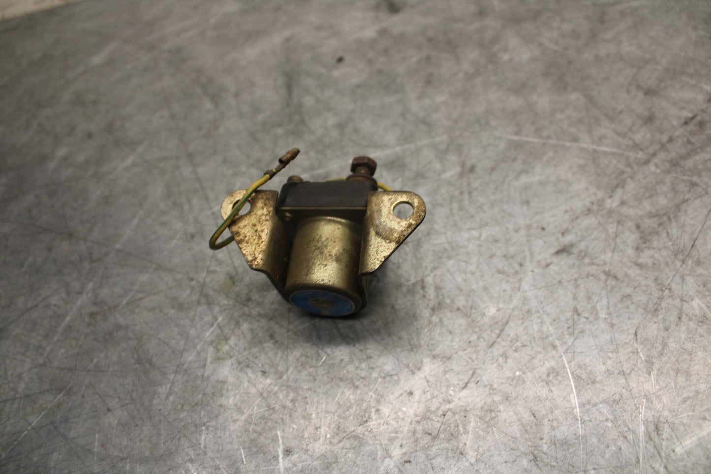 1982 Suzuki GS450L ENGINE STARTER RELAY STARTING MOTOR SWITCH 31800-37021 BB52