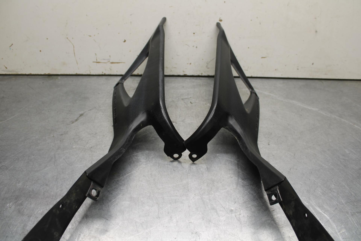 08-10 DUCATI 848 PAIR SET FRONT SIDE SEAT SADDLE PANEL TRIM COWL FAIRING BB623