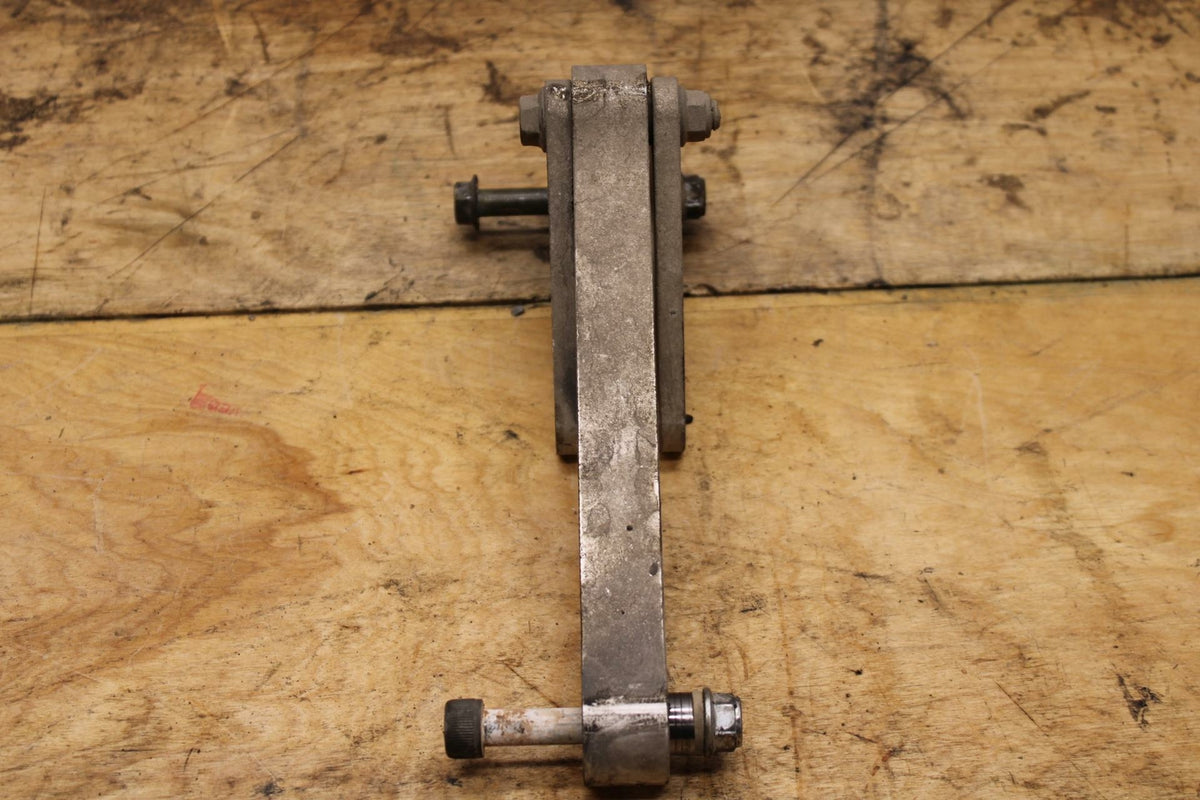 07-08 YAMAHA YZF R1 REAR DOGBONE SHOCK LINKAGE LINK BB337