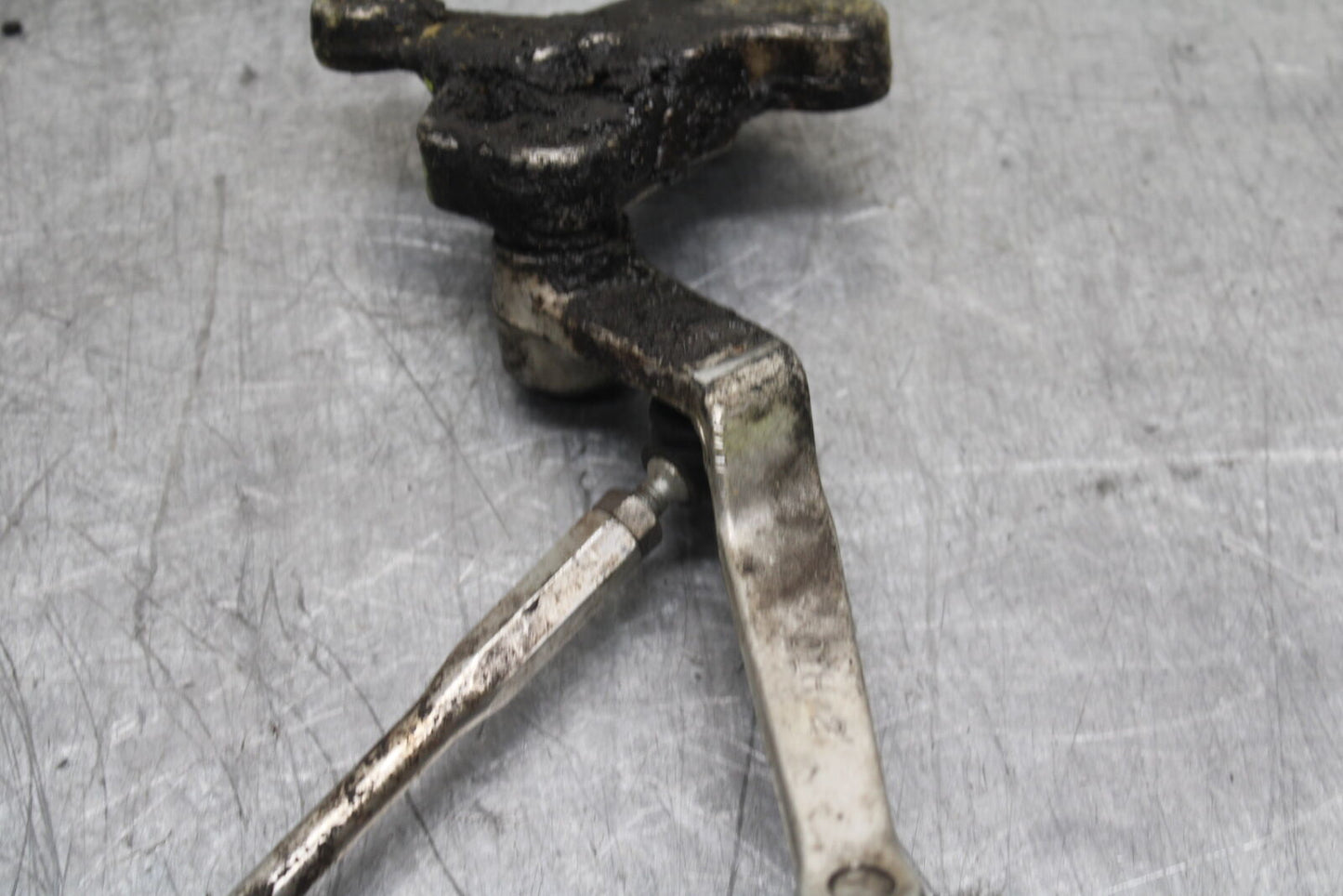 06-07 SUZUKI GSXR750 SHIFTER LINKAGE SHIFT LINK PEDAL BB110