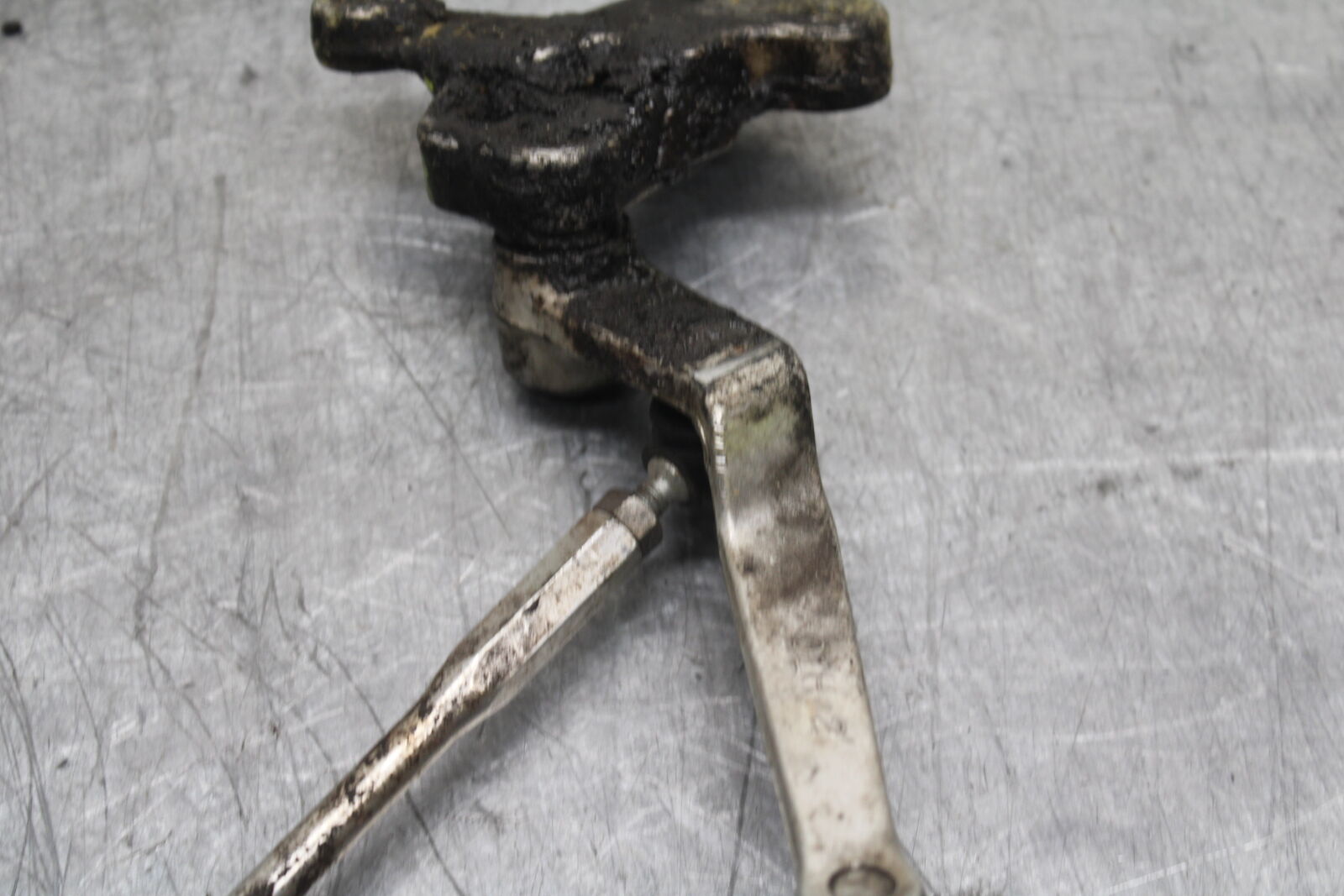 06-07 SUZUKI GSXR750 SHIFTER LINKAGE SHIFT LINK PEDAL BB110