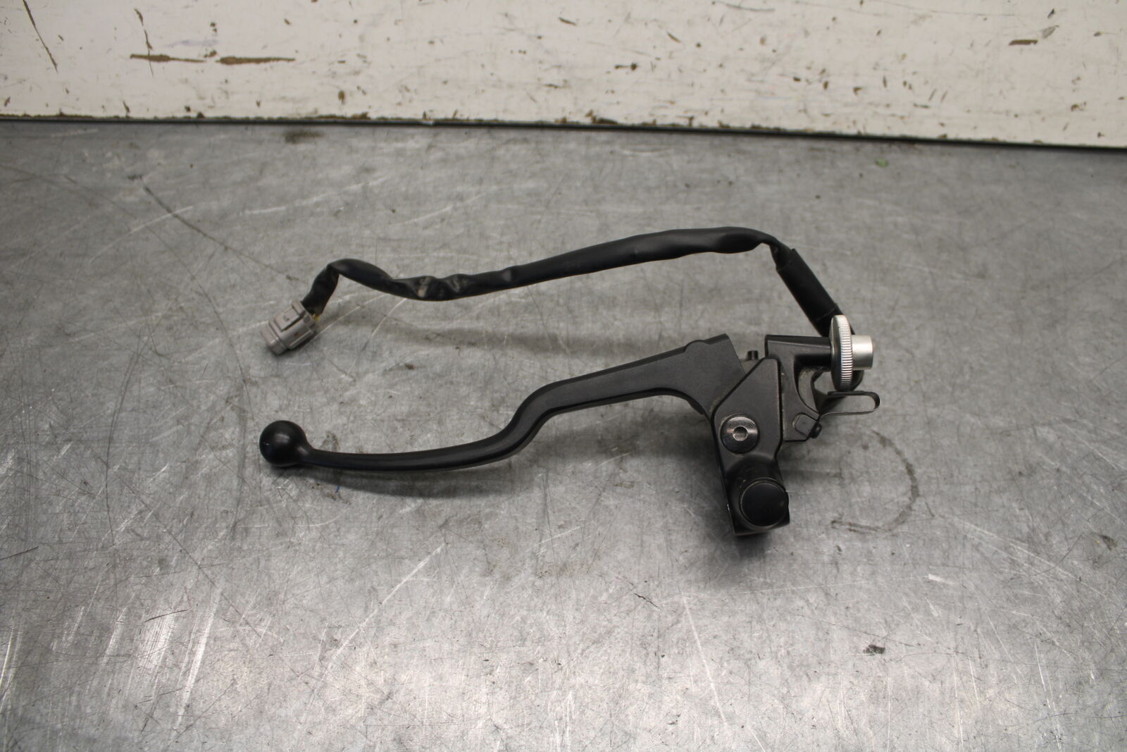 22-24 YAMAHA XSR900 CLUTCH PERCH MOUNT WITH LEVER BB683