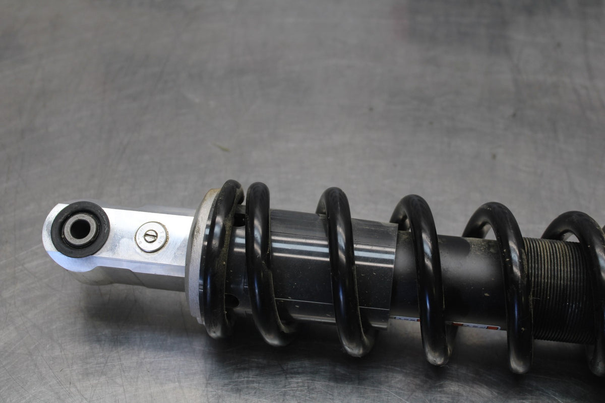 25 KAWASAKI Z900 REAR BACK SHOCK ABSORBER SUSPENSION BB928