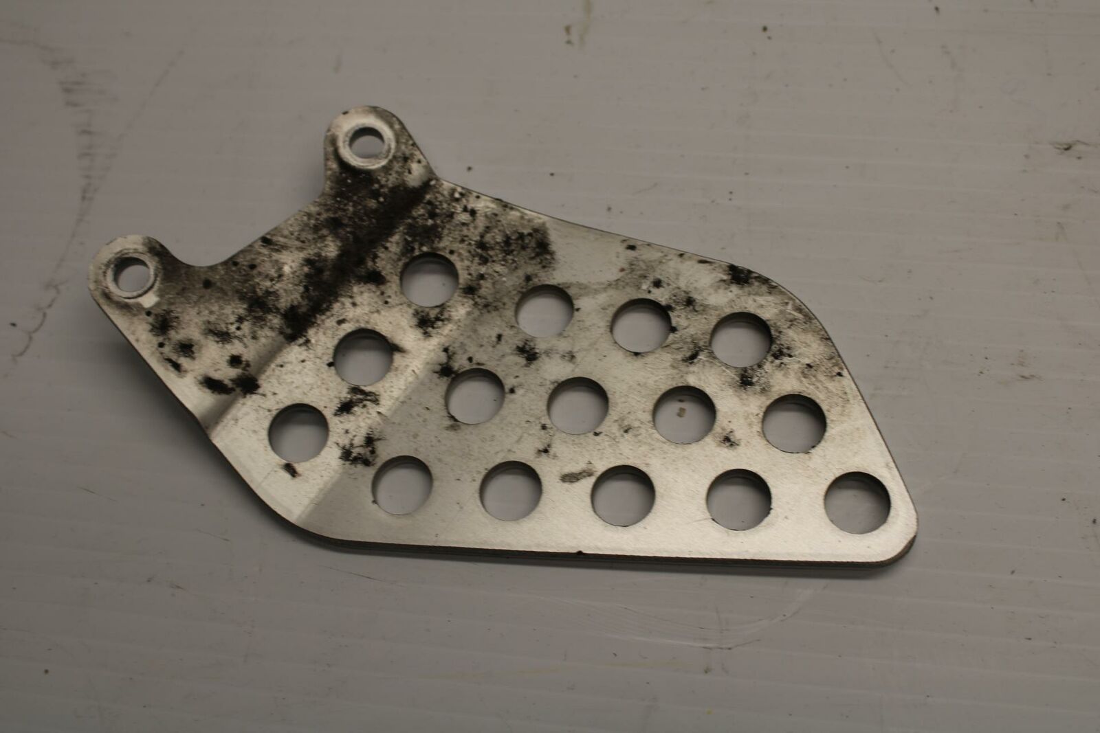 04-05 HONDA CBR1000RR LEFT RIGHT SET HEEL GUARDS COVER  BB242