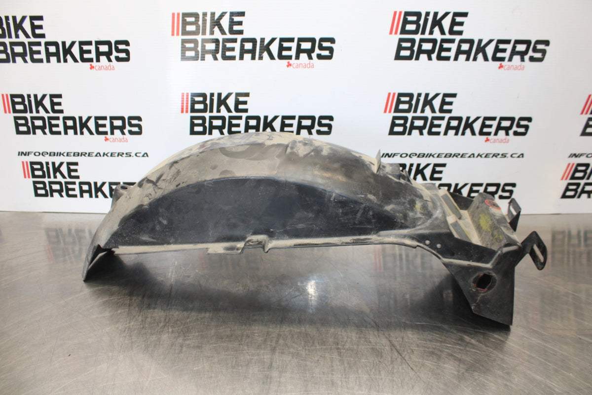 04-09 SUZUKI GS500F REAR BACK TAIL UNDERTAIL FAIRING COWL FENDER BB165