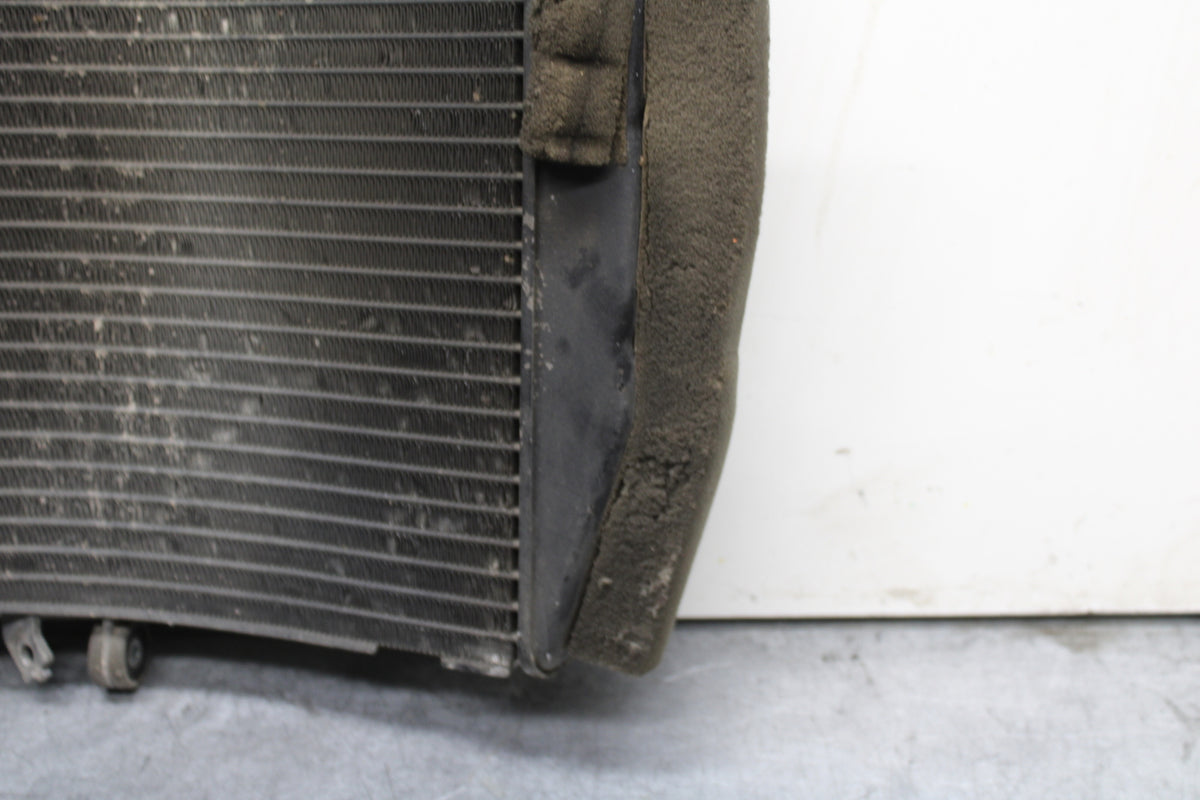 03-05 YAMAHA YZF R6  ENGINE RADIATOR MOTOR COOLER COOLING RADIATER BB751