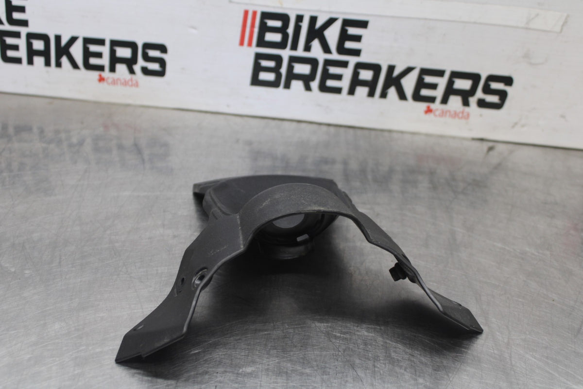 25 KAWASAKI Z900 IGNITION TRIM PANEL COVER BB928