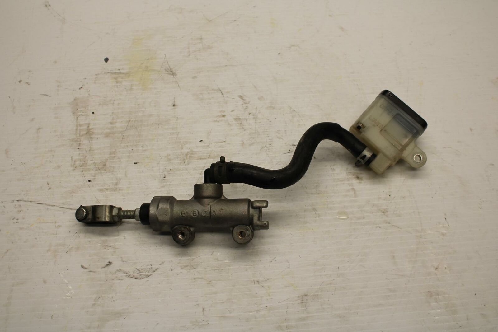 06-07 SUZUKI GSXR600 REAR BACK BRAKE MASTER CYLINDER W RESERVOIR BB245