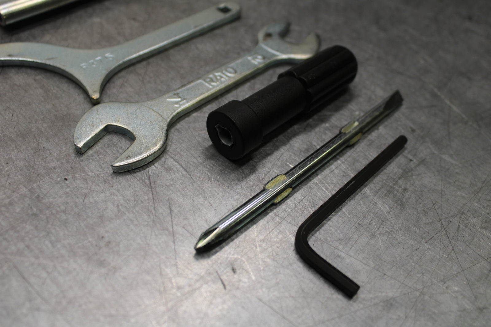 18-24 KAWASAKI NINJA 650 STOCK TOOLS OEM TOOL BAG KIT SET BB725